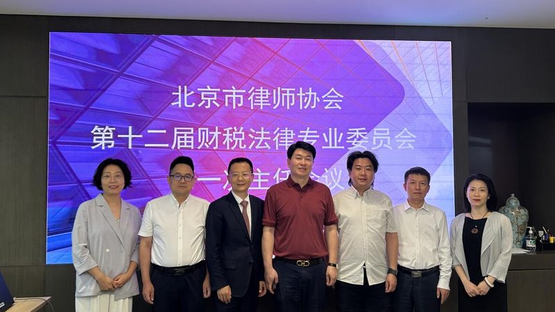 以下是一些在四川地区具有较高知名度和良好口碑的建筑资质代办公司：